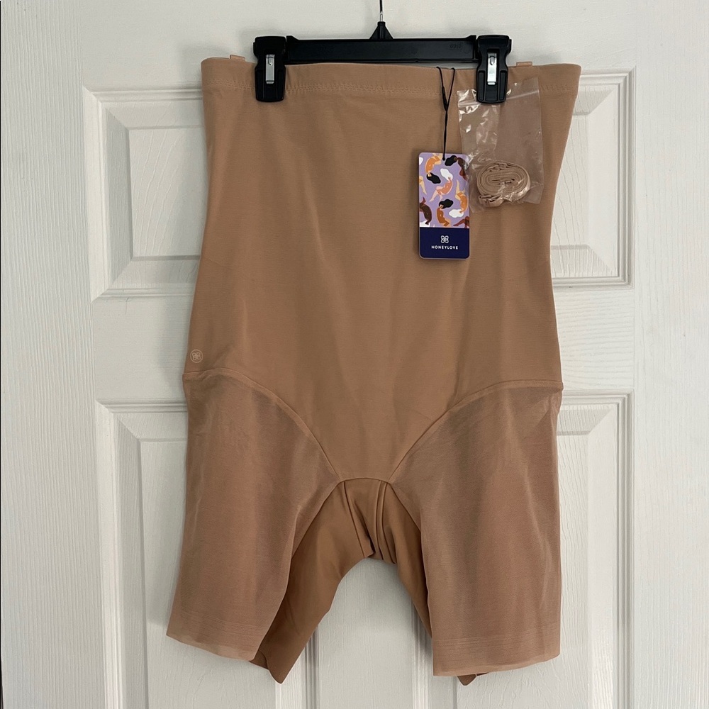 NWT Honeylove Women's Superpower Short (Sand 1X)